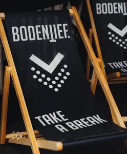 bodentief. Car Event Chill Chair